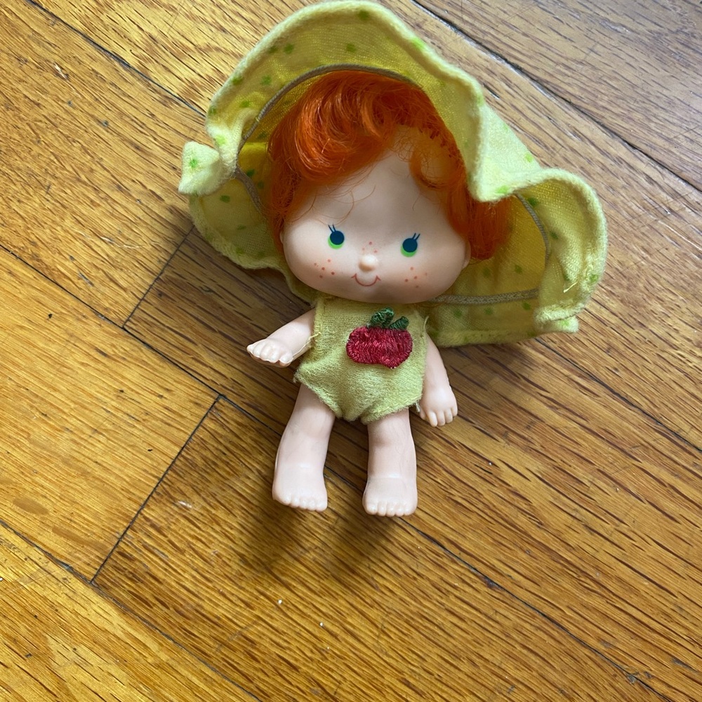 Apple Dumplin Strawberry Shortcake